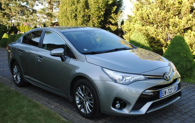 Toyota Avensis cena 68900 przebieg: 55000, rok produkcji 2017 z Czerwieńsk małe 326